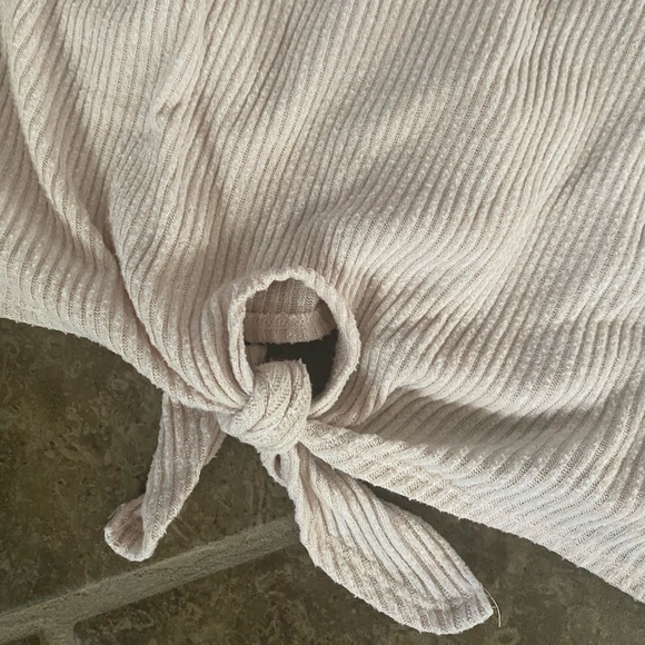 Abercrombie &Fitch blouse size small - Picture 2 of 9